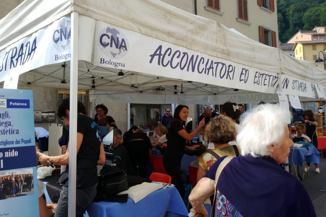 Acconciatori ed Estetisti in strada: 29 Agosto a Castiglione