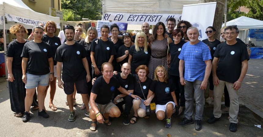 Acconciatori ed estetisti in strada a San Lazzaro