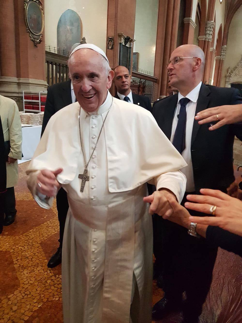 Foto della gallery di: Il Papa, una grande emozione