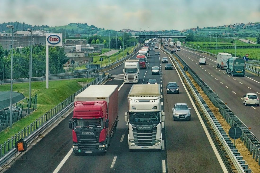 Revisione mezzi pesanti e revisioni in “870”