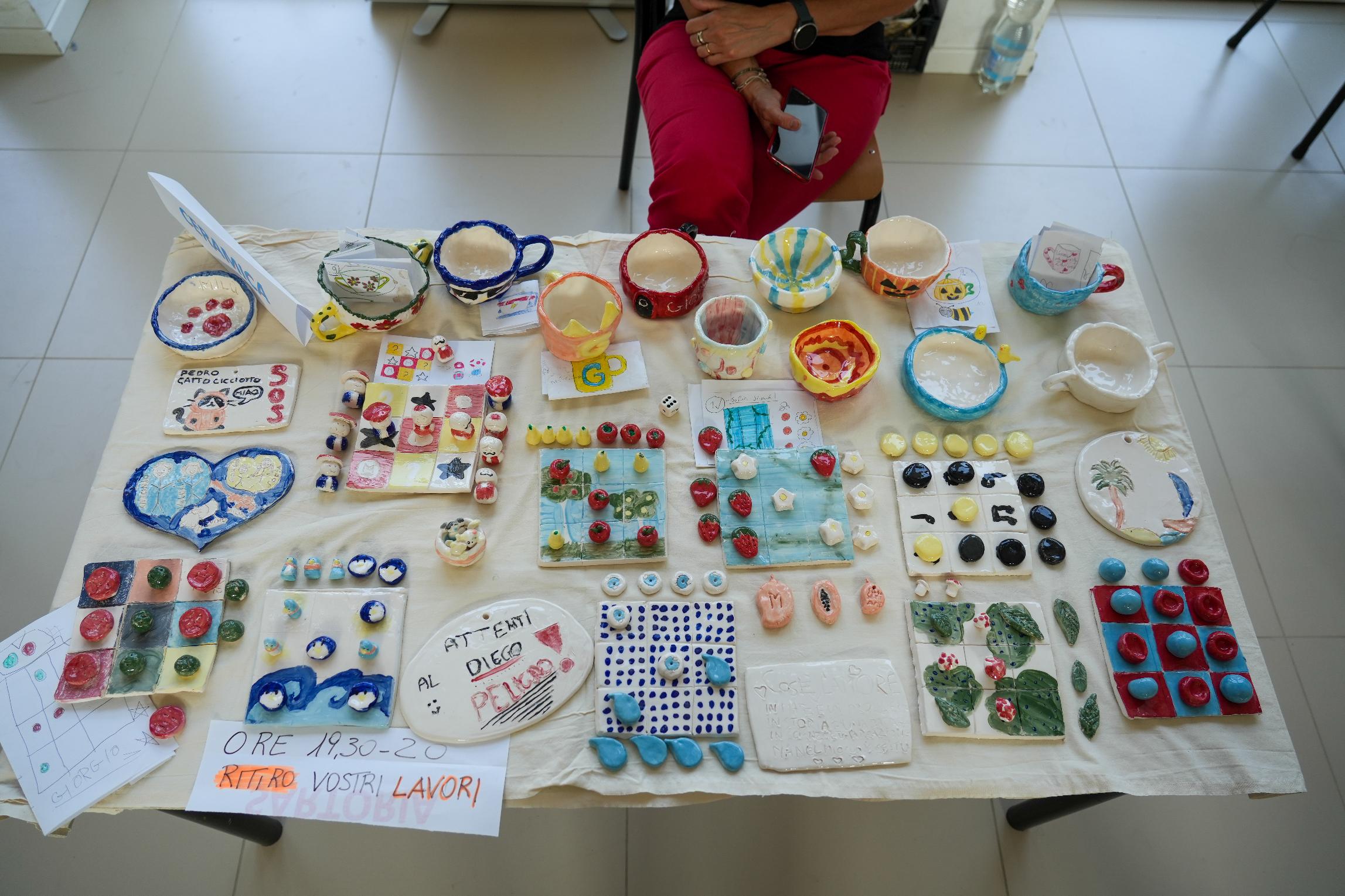 A Scuola di Bottega”, in vetrina i lavori artistici degli studenti delle Guinizelli-Carracci